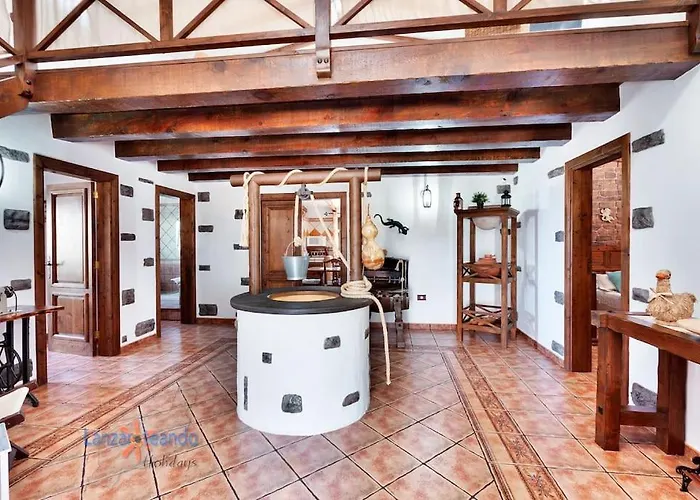 Villa Aradri Tinguaton