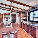 Aradri Villa