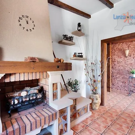 Aradri Villa Tinguaton